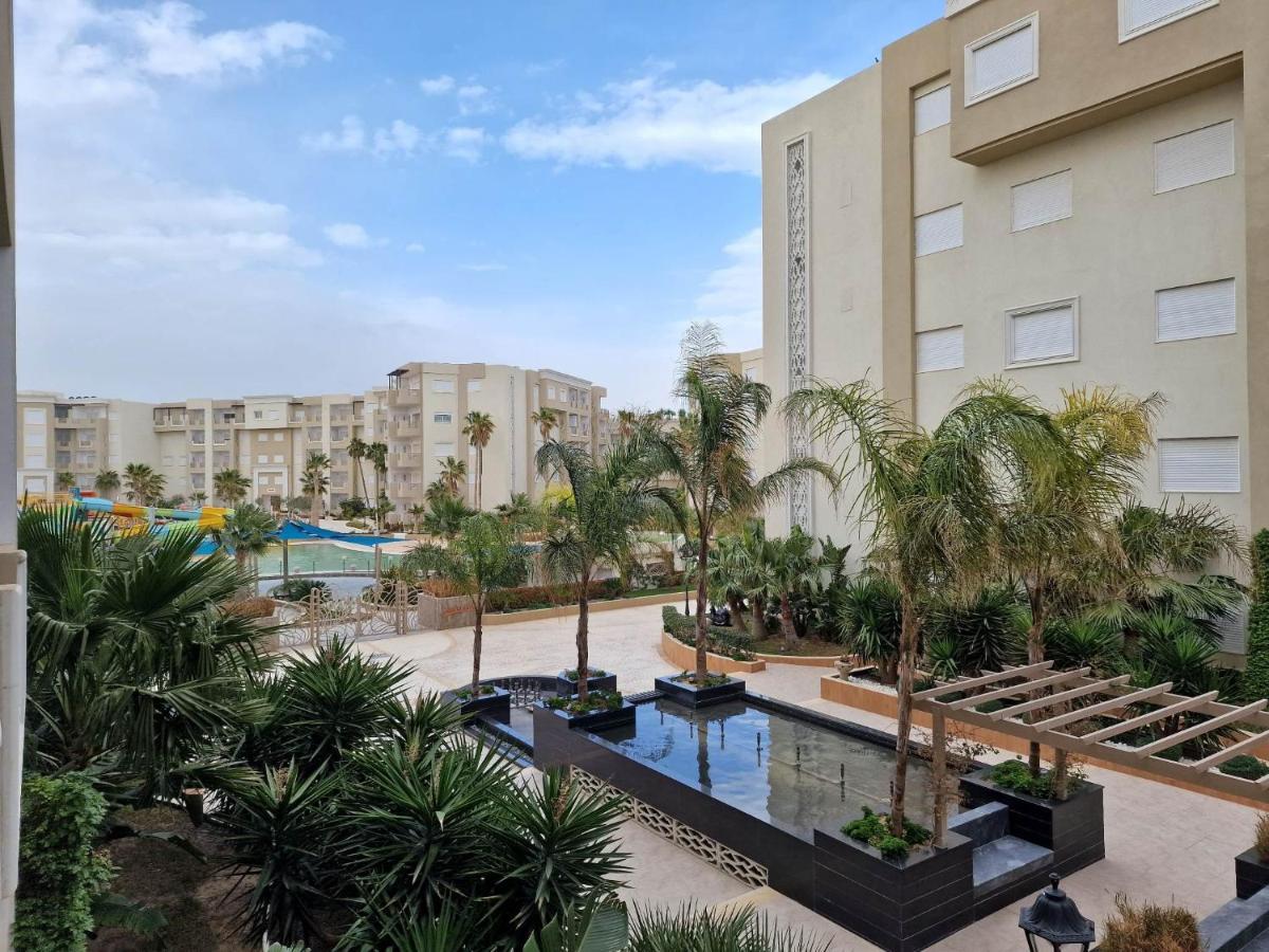 Palm Folla * Monastir
